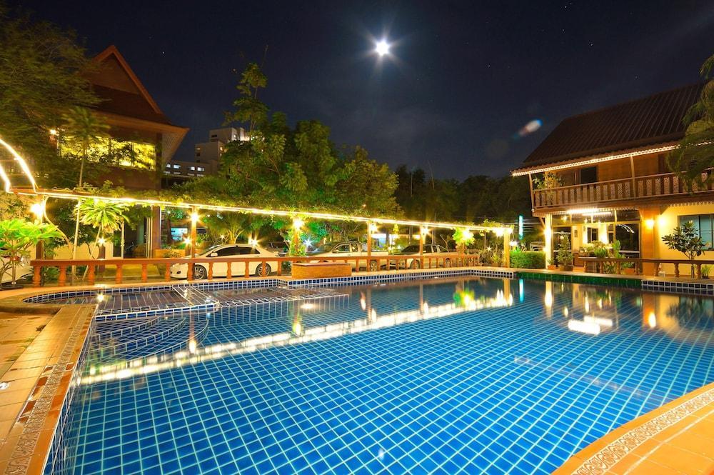 Avila Resort Pattaya Jomtien Exterior foto